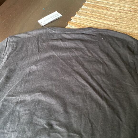 NWT Guess blk tee with lion head design men’s size L - Picture 5 of 6